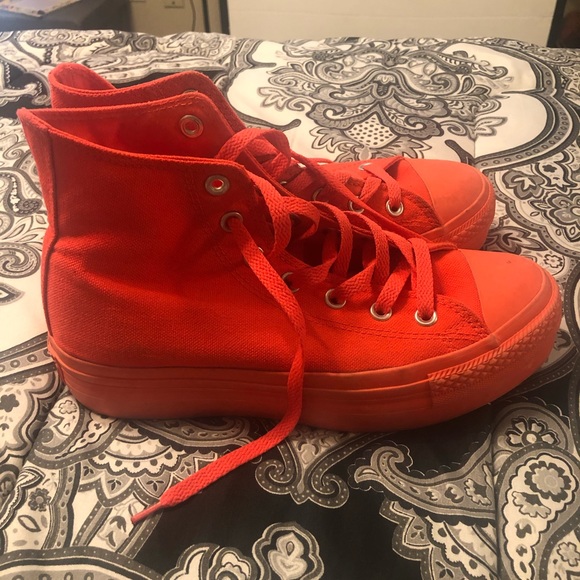 neon orange platform converse